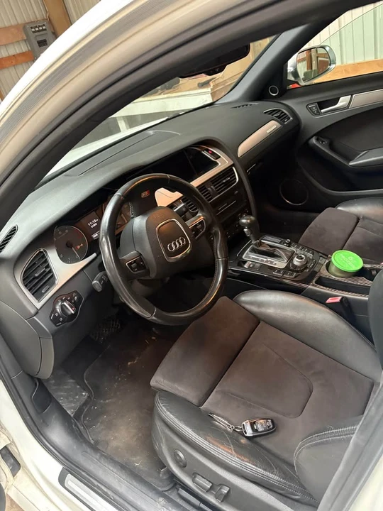 2011 Audi B8 S4 - Image 6 of 8