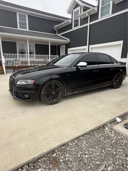 2011 Audi B8 S4 - Image 2 of 6
