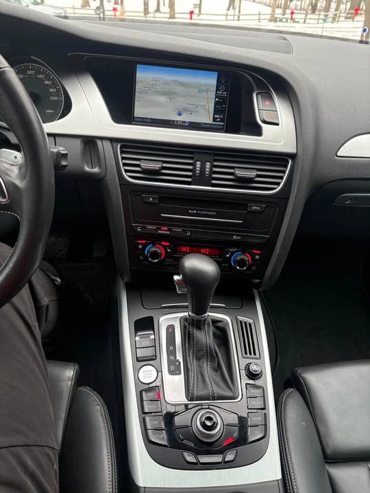 2011 Audi B8 S4 - Image 12 of 14