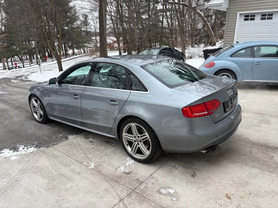 2011 Audi B8 S4 - Image 4 of 14