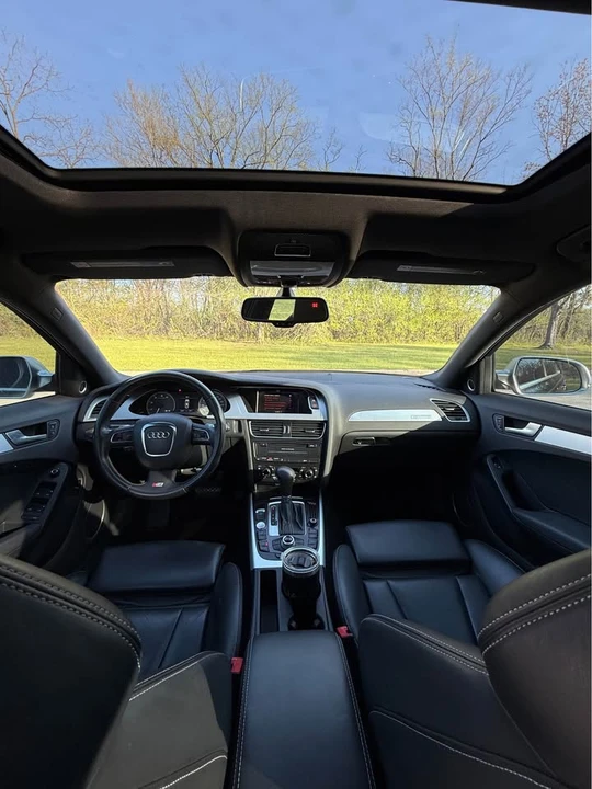2011 Audi B8 S4 - Image 6 of 17