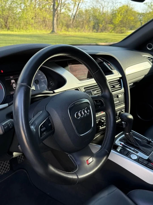 2011 Audi B8 S4 - Image 8 of 17
