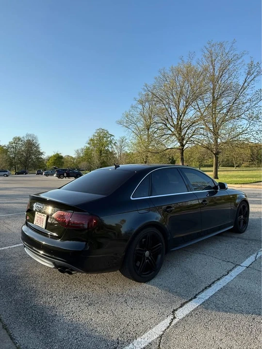 2011 Audi B8 S4 - Image 4 of 17