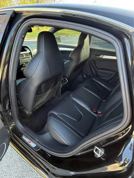 2011 Audi B8 S4 - Image 11 of 17