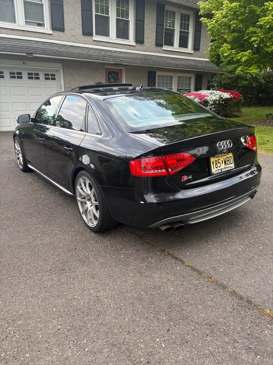 2011 Audi B8 S4 - Image 4 of 10