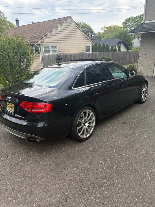 2011 Audi B8 S4 - Image 5 of 10