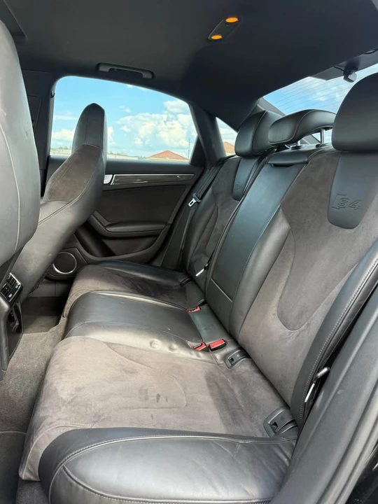 2011 Audi B8 S4 - Image 14 of 20