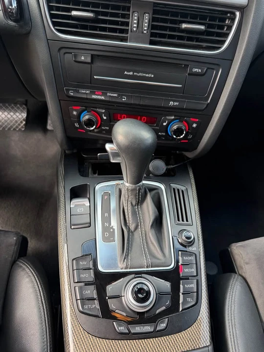 2011 Audi B8 S4 - Image 16 of 20