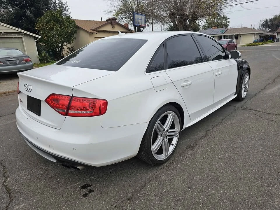 2011 Audi B8 S4 - Image 2 of 14