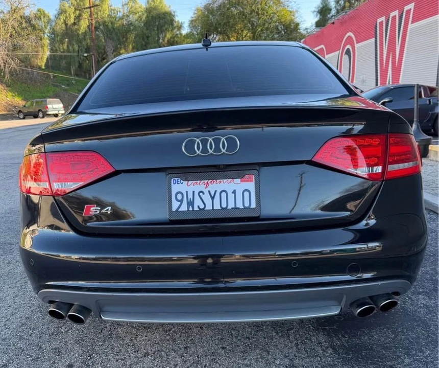 2011 Audi B8 S4 - Image 2 of 11