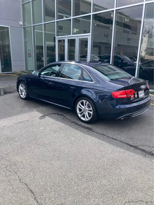 2011 Audi B8 S4 - Image 3 of 16
