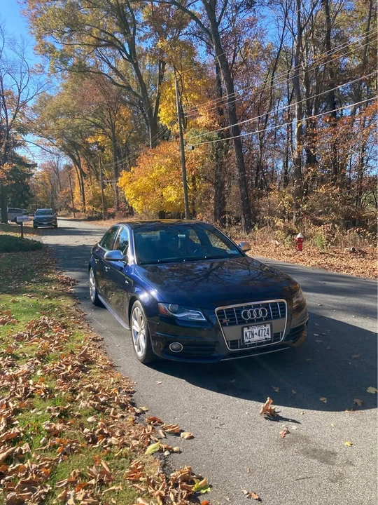 2011 Audi B8 S4 - Image 2 of 16