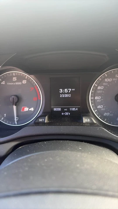 2011 Audi B8 S4 - Image 10 of 16