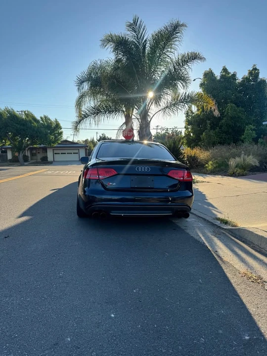 2011 Audi B8 S4 - Image 3 of 7