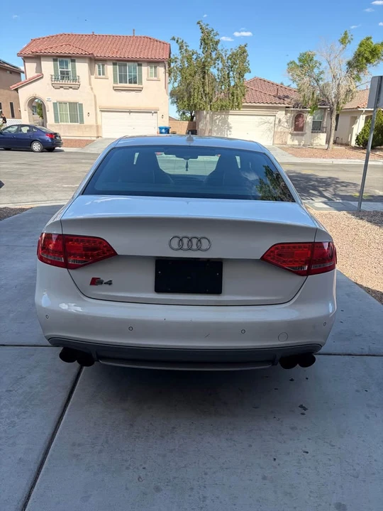2011 Audi B8 S4 - Image 2 of 6