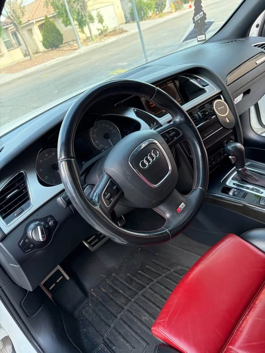 2011 Audi B8 S4 - Image 3 of 7