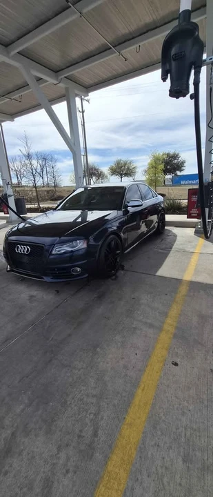 2011 Audi B8 S4 - Image 2 of 19
