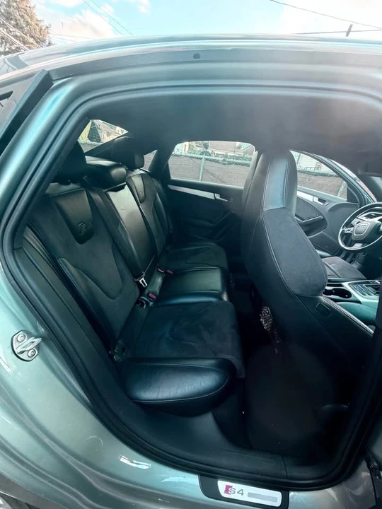 2011 Audi B8 S4 - Image 5 of 7