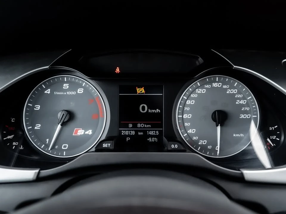 2011 Audi B8 S4 - Image 17 of 19