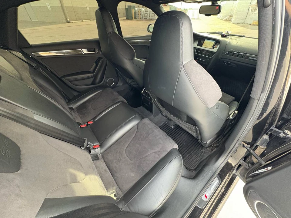 2011 Audi B8 S4 - Image 10 of 24