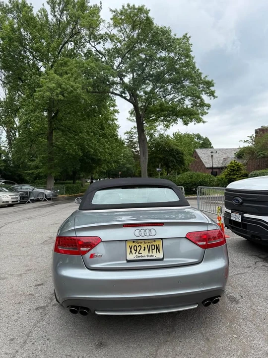 2011 Audi B8 S5 - Image 3 of 8