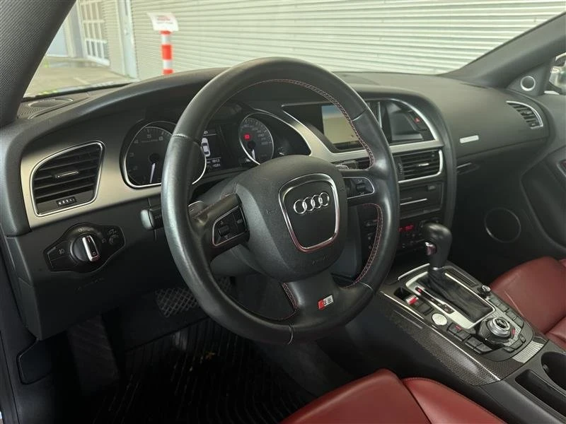 2011 Audi B8 S5 - Image 9 of 17