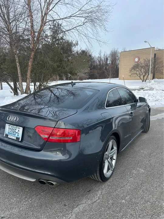 2011 Audi B8 S5 - Image 3 of 5