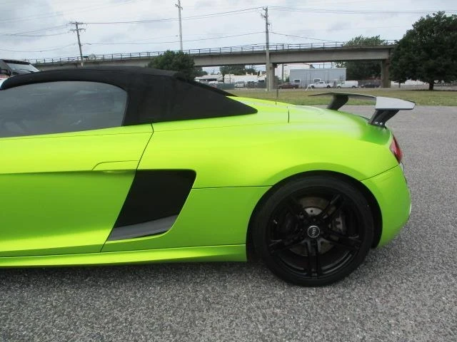 2011 Audi 42 R8 - Image 6 of 21