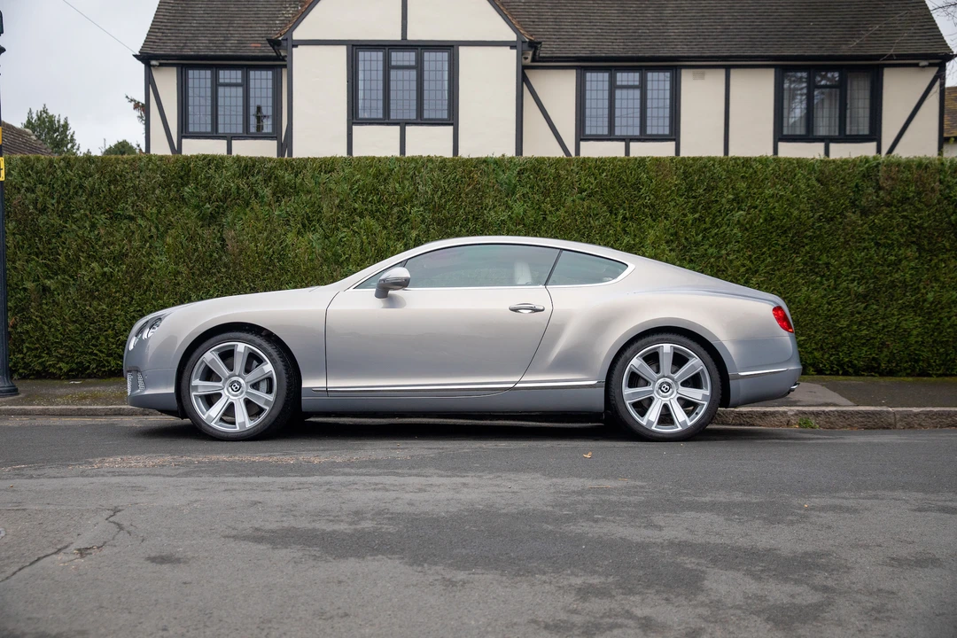 2011 Bentley Continental GT 1st Gen - Image 13 of 31