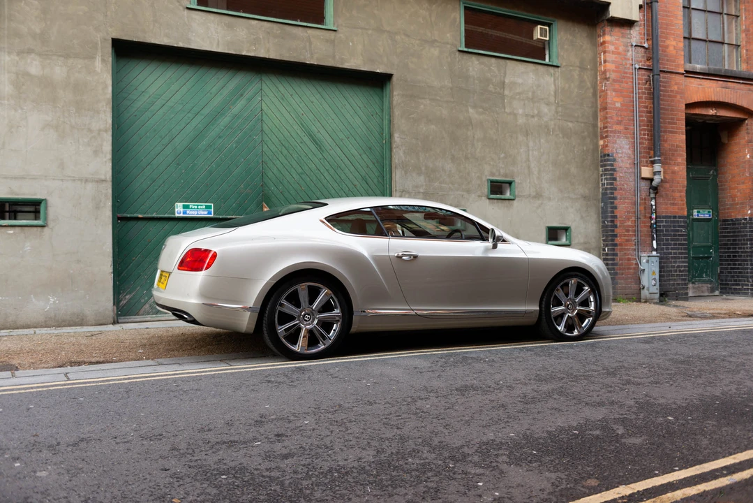 2011 Bentley Continental GT 1st Gen - Image 15 of 31