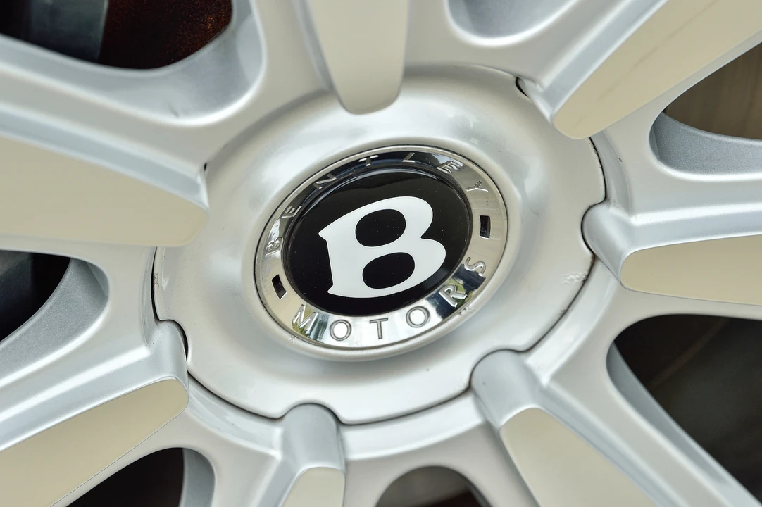 2011 Bentley Continental GT 1st Gen - Image 26 of 31