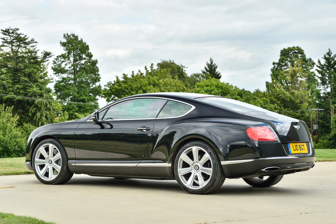 2011 Bentley Continental GT 1st Gen - Image 16 of 31