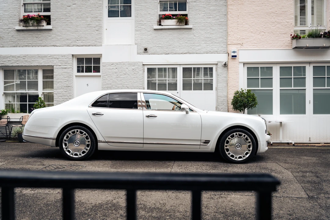 2011 Bentley Mulsanne 2nd Gen - Image 5 of 31