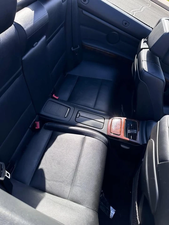 2011 BMW E90 3 Series Sedan - Image 15 of 16