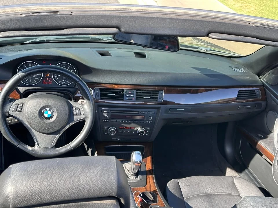 2011 BMW E90 3 Series Sedan - Image 7 of 16