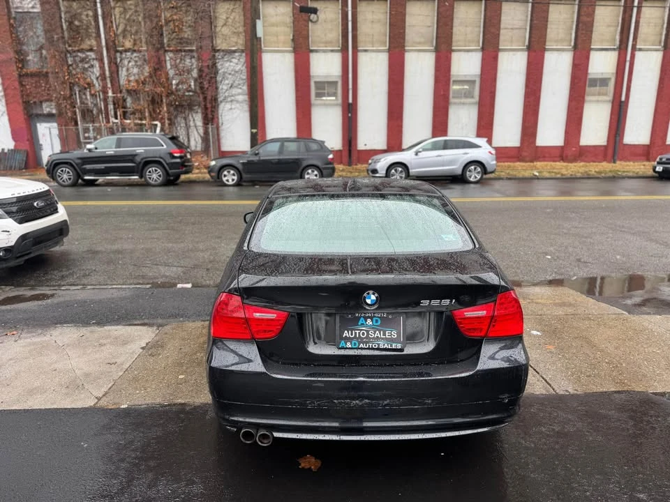 2011 BMW E90 3 Series Sedan - Image 19 of 20