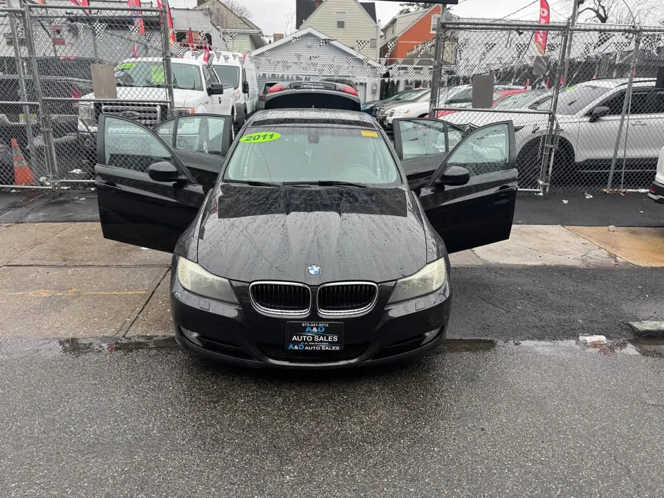 2011 BMW E90 3 Series Sedan - Image 2 of 20