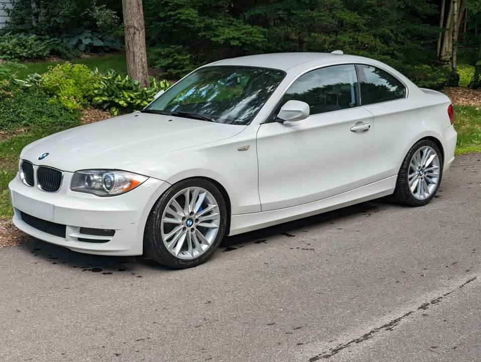 2011 BMW E81/E82/E88 1 Series - Image 3 of 10