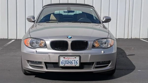 2011 BMW E81/E82/E88 1 Series - Image 2 of 18