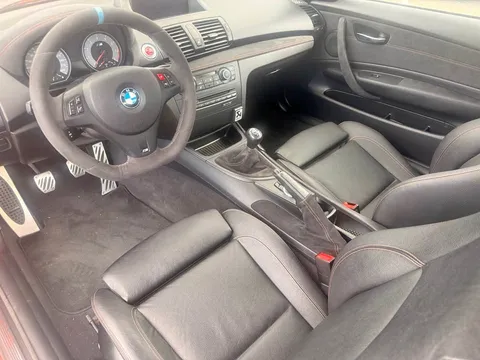 2011 BMW 1M