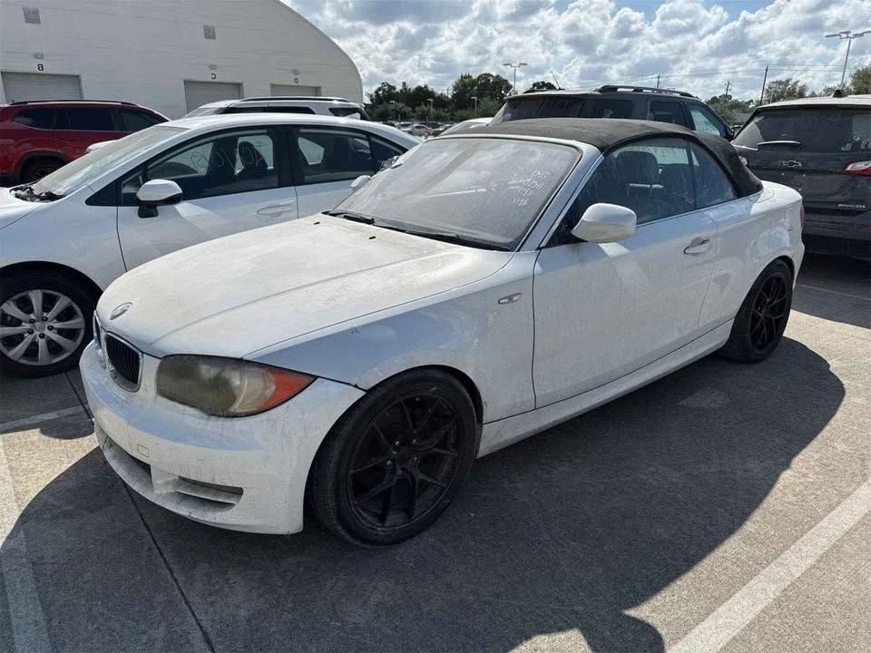 2011 BMW E81/E82/E88 1 Series - Image 2 of 4