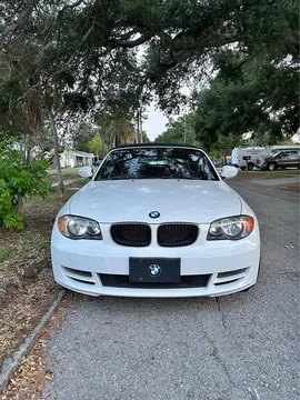 2011 BMW 1 Series 128i Convertible 2D