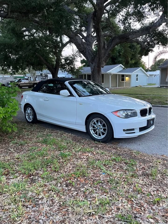 2011 BMW E81/E82/E88 1 Series - Image 2 of 4