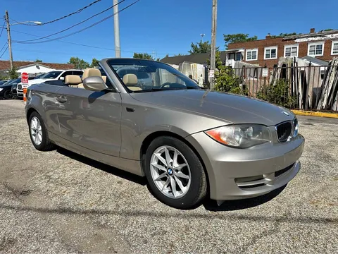 2011 BMW 1 Series 128i Convertible 2D