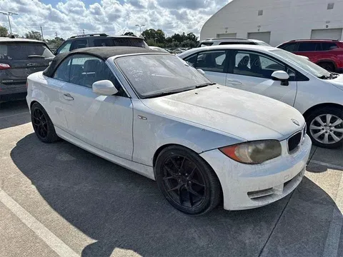 2011 BMW 1 Series 128i Convertible 2D