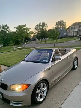 2011 BMW 1 Series 128i Convertible 2D