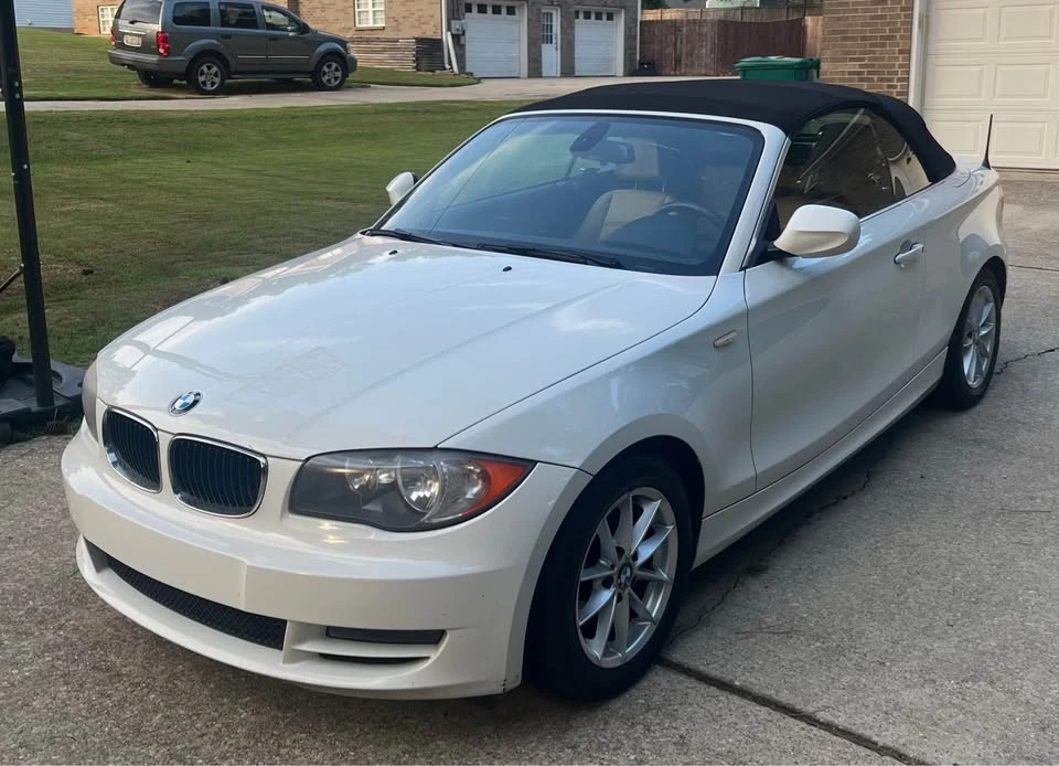 2011 BMW E81/E82/E88 1 Series - Image 2 of 6