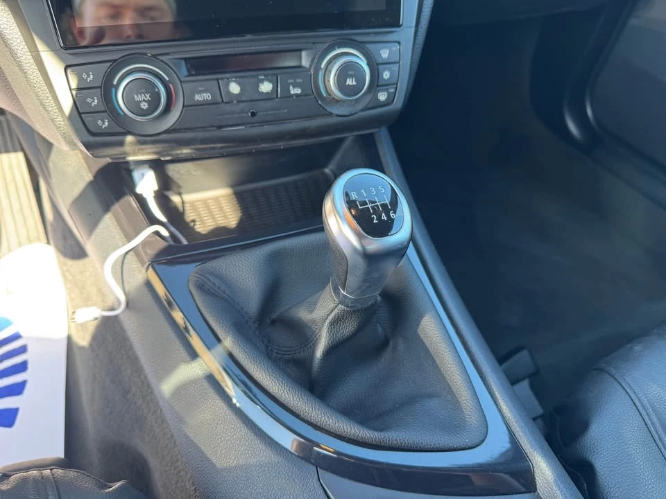 2011 BMW E81/E82/E88 1 Series - Image 13 of 17