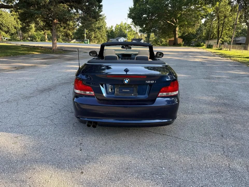 2011 BMW E81/E82/E88 1 Series - Image 4 of 14