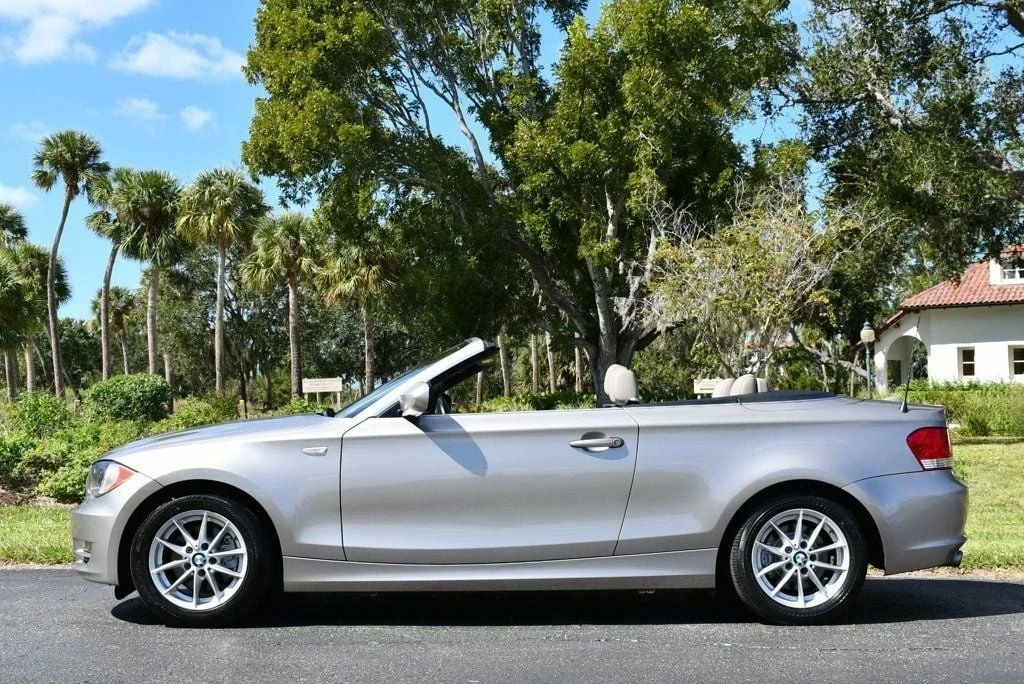 2011 BMW E81/E82/E88 1 Series - Image 2 of 12